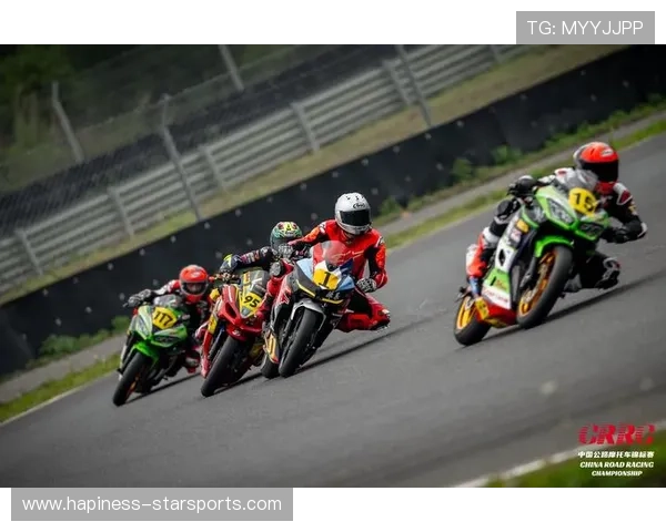 摩托车大奖赛最新战报:赛季激战升级 各队争夺冠军宝座进入白热化阶段